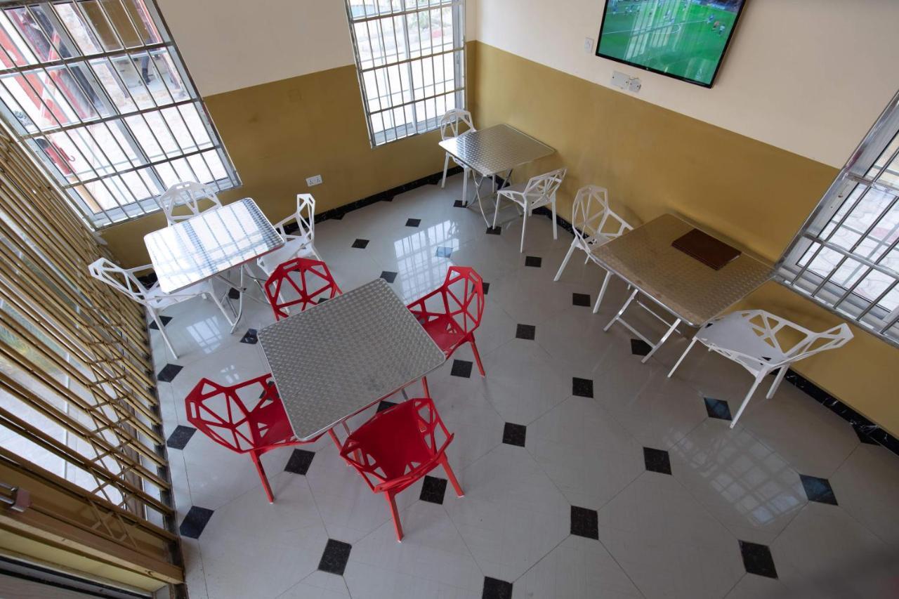 Ag Hotel And Suites Ogbodjo Exterior foto