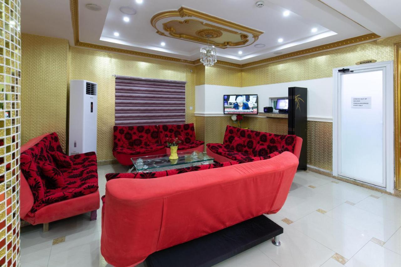 Ag Hotel And Suites Ogbodjo Exterior foto
