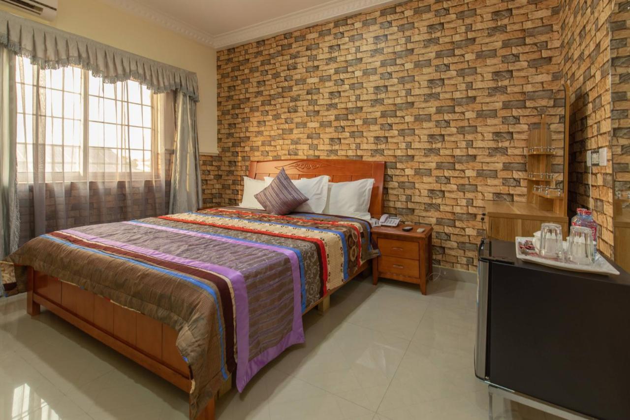 Ag Hotel And Suites Ogbodjo Exterior foto