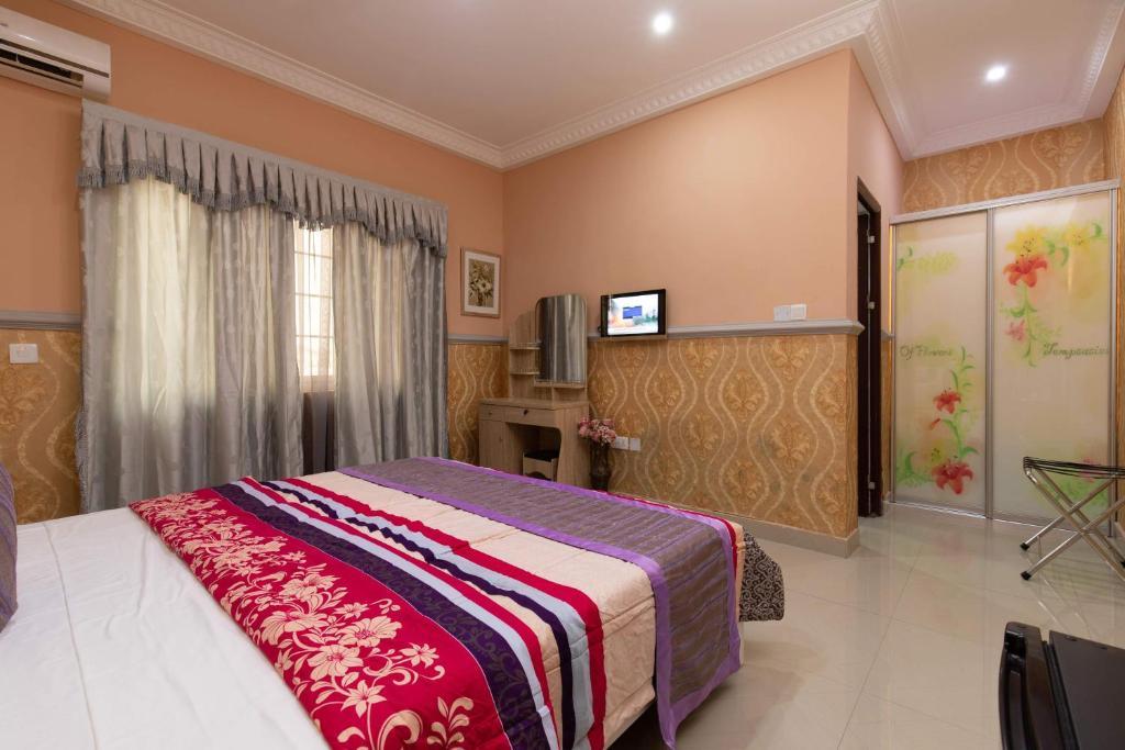 Ag Hotel And Suites Ogbodjo Exterior foto